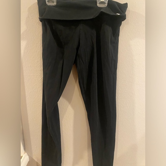 PINK Yoga Pants - Picture 3 of 3